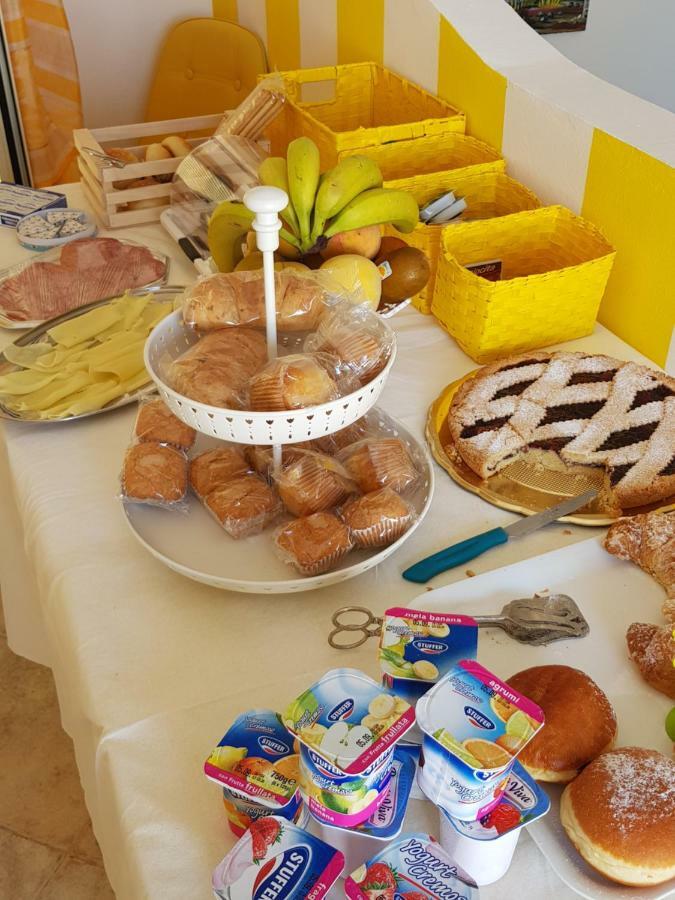 B&B Dimora Del Centro Скалеа Екстериор снимка