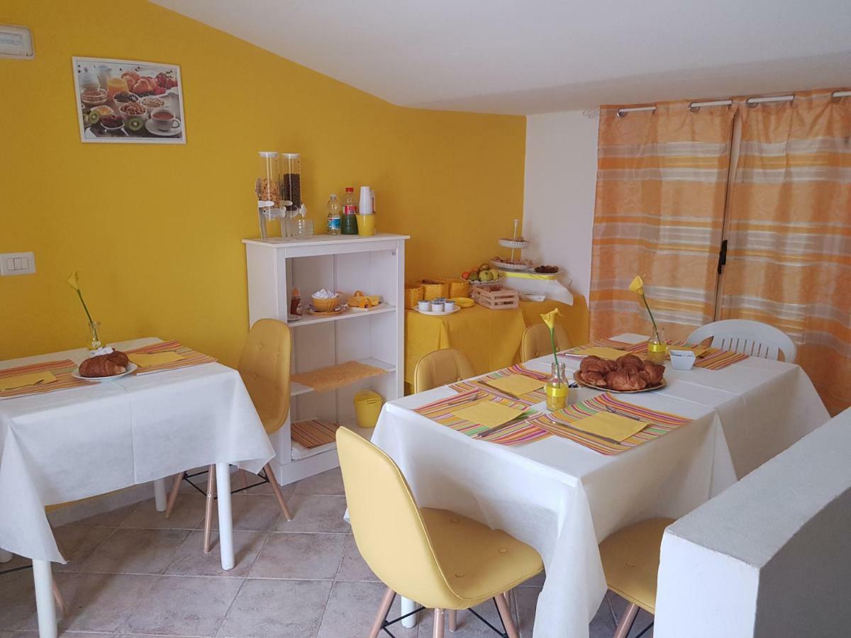 B&B Dimora Del Centro Скалеа Екстериор снимка